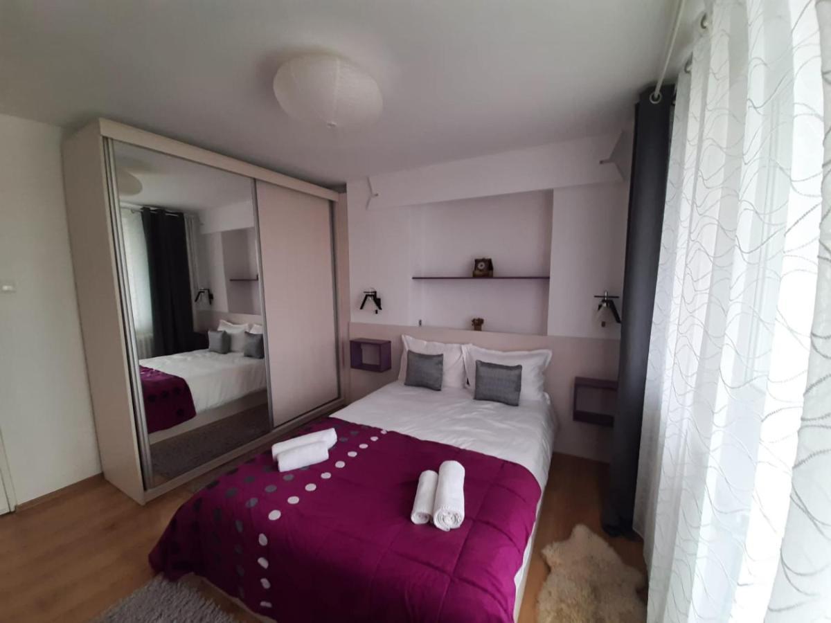 דבה Chic Apartament מראה חיצוני תמונה